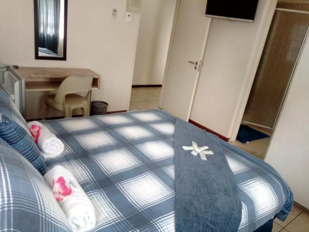 Concord Christian Guesthouse Дърбан Екстериор снимка